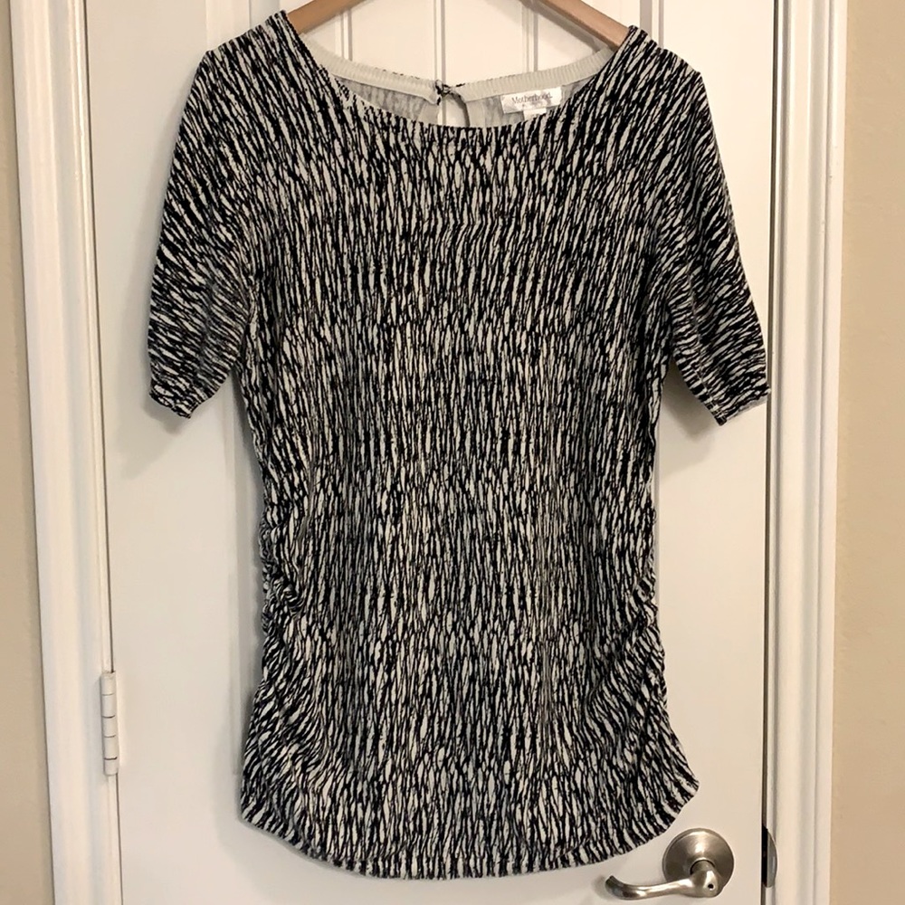 XL Motherhood Maternity Short Sleeve Top